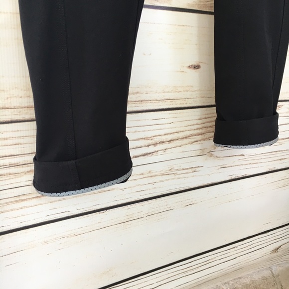 Lululemon Black Dress Pants • Sz 8 / M - Picture 4 of 8